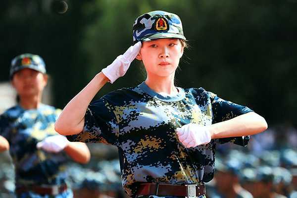 军训防晒霜用多少倍的 军训防晒霜用多少倍的