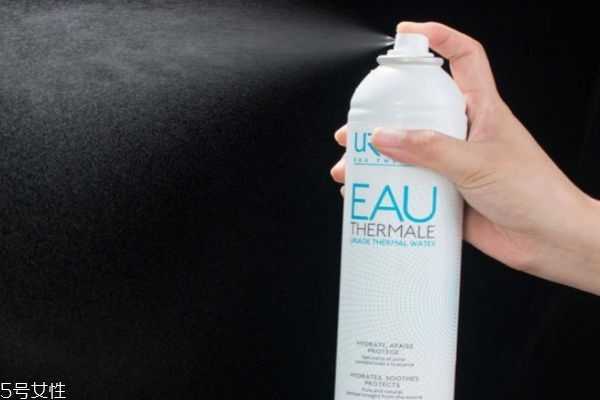 补水喷雾越用越干是怎么回事