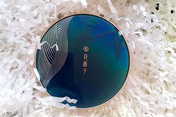 花西子蚕丝蜜粉饼遮毛孔吗?花西子蚕丝蜜粉饼浮粉吗 花西子蚕丝蜜粉饼遮毛孔吗?花西子蚕丝蜜粉饼浮粉吗