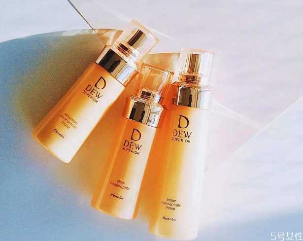 每天只擦水乳会怎么样？水没有了可以只涂乳吗