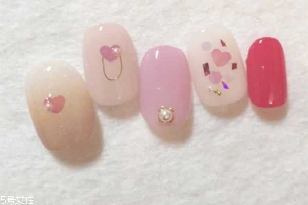 适合夏天的美甲 日系春夏美甲图片