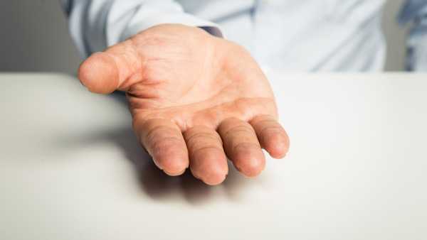 手指干燥脱皮怎么办?手指干燥脱皮需要注意什么? 手指干燥脱皮怎么办?手指干燥脱皮需要注意什么?