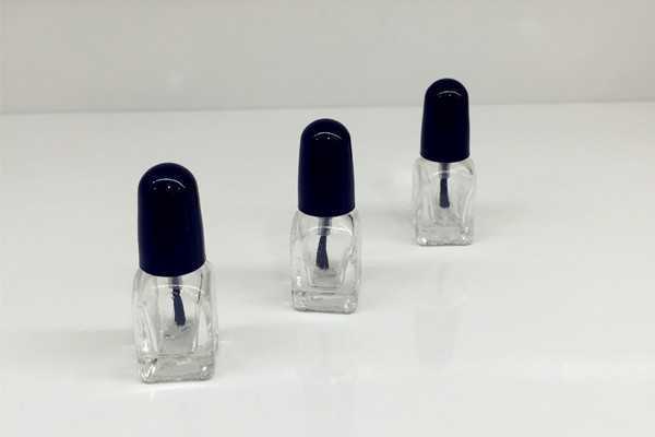 指甲油颜色怎么选择