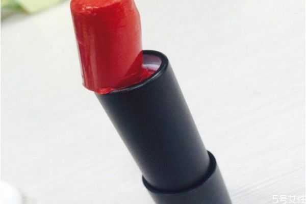 口红会融化吗？正确的保存口红的方法