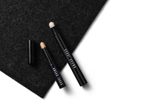 遮瑕笔能遮住眼袋吗？原来这么简单