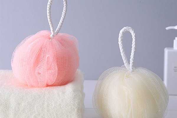 沐浴球为什么能打出泡沫