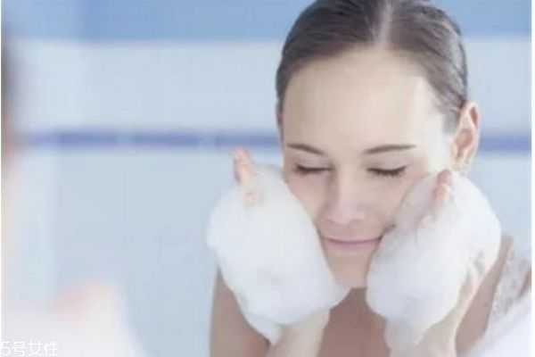 洗面奶怎么用最正确