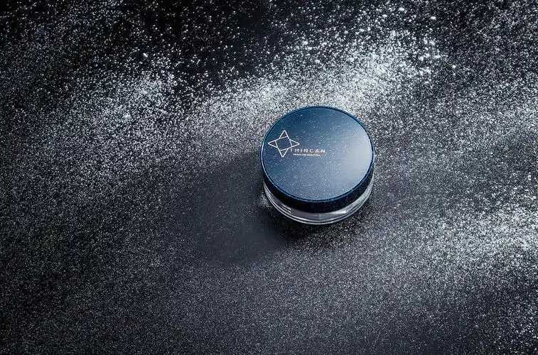 紫色蜜粉适合的人群 紫色蜜粉适合的人群