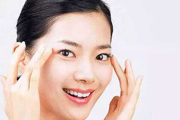 激光去脂肪粒会留坑吗 激光去脂肪粒会留坑吗