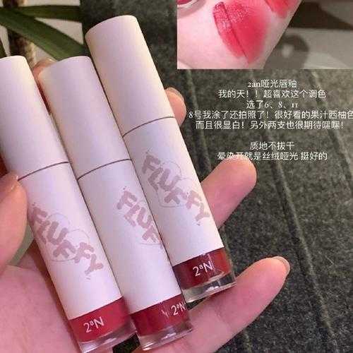 使用唇彩有危害吗?经常涂唇彩对嘴唇有影响吗 使用唇彩有危害吗?经常涂唇彩对嘴唇有影响吗