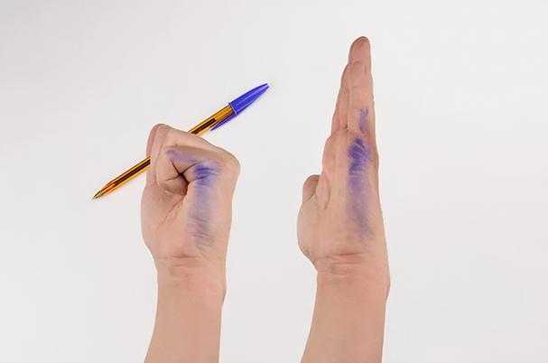 手上墨水怎么洗掉 手上墨水怎么洗掉