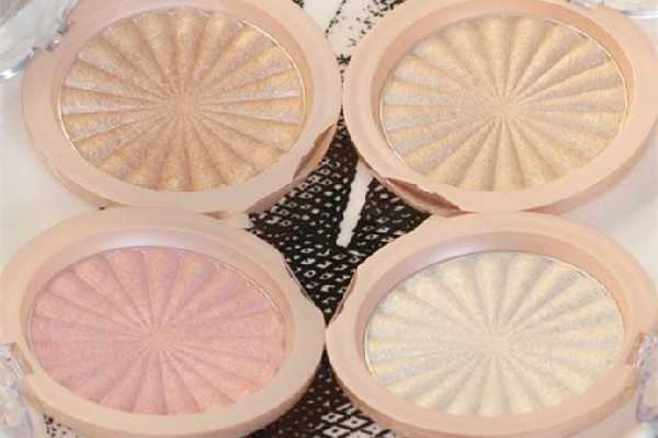 高光可以用来提亮卧蚕吗 高光可以当卧蚕用吗 高光可以用来提亮卧蚕吗 高光可以当卧蚕用吗