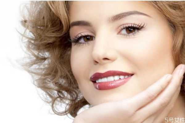 防水口红对身体有没有害？口红掉了还需不需要卸妆