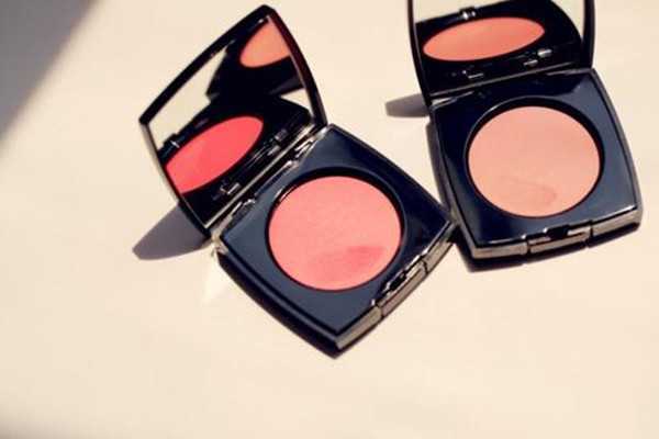 香奈儿腮红霜怎么样?香奈儿腮红霜有哪几款颜色 香奈儿腮红霜怎么样?香奈儿腮红霜有哪几款颜色