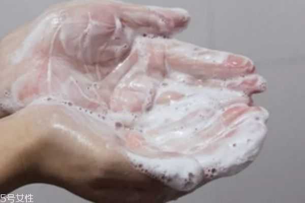 透真洗面奶是氨基酸吗 透真洗面奶是氨基酸吗