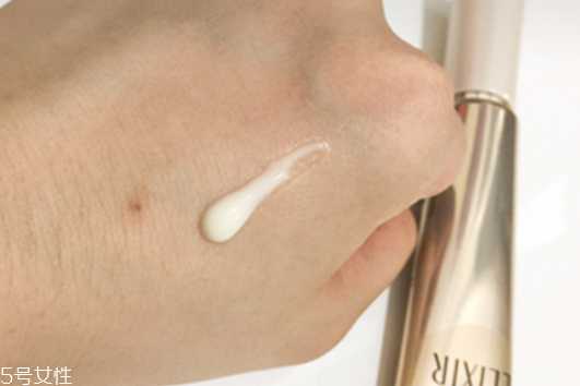 眼部细纹用什么眼霜好 眼部细纹用什么眼霜好