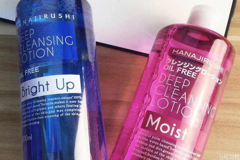 花印卸妆水倍润型和滋养型的区别 花印卸妆水倍润型和滋养型的区别