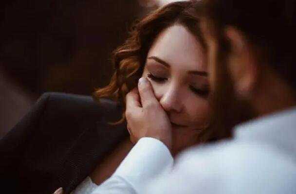 能让男人越来越上瘾的女人 能让男人越来越上瘾的女人