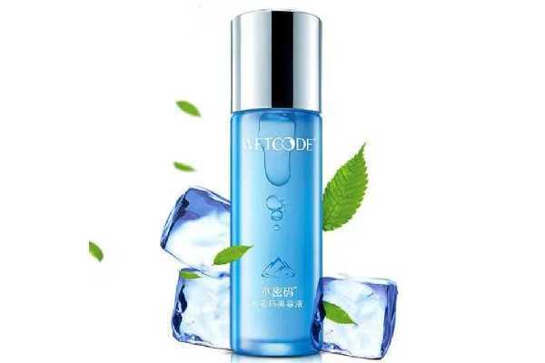 精华水可以直接用在脸上吗 精华水可以直接用在脸上吗