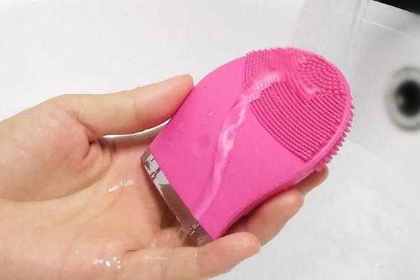 用洁面仪洗脸的好处和坏处 用洁面仪洗脸的好处和坏处