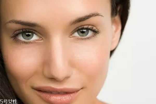 爆水霜的正确使用方法