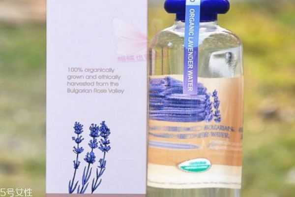 纯露能混在一起用吗