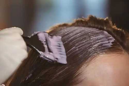 发胶都有易燃标志吗?发胶什么情况下会爆炸 发胶都有易燃标志吗?发胶什么情况下会爆炸