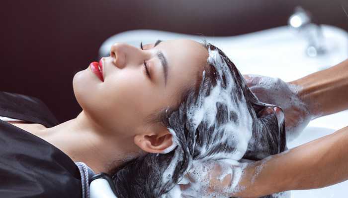 拉直头发必须三天洗吗 拉直头发必须三天洗吗