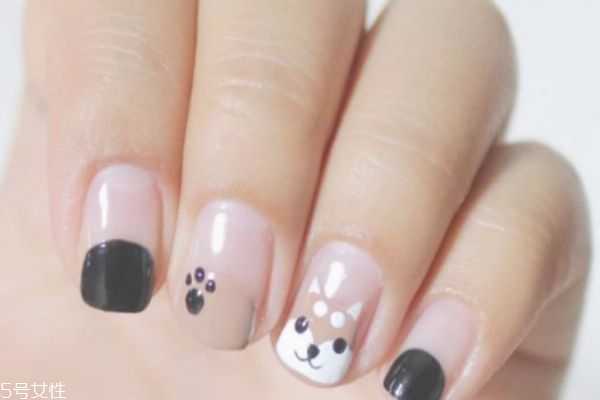 卡通手绘美甲怎么做？动物图案卡通美甲怎么做