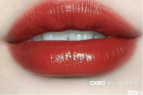 口红缎光和滋润是一样吗？缎光和哑光的区别