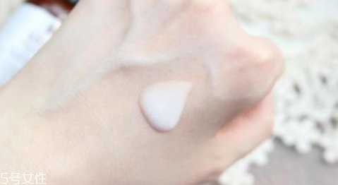 啫喱状隔离霜适合什么肤质? 啫喱状隔离霜适合什么肤质?