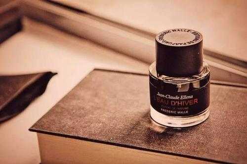 香水味道太浓了怎么办？香水喷多了怎么解决