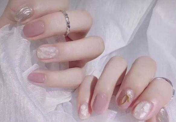 做美甲能维持多长时间