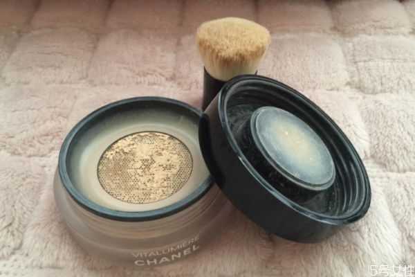 眼部容易晕妆怎么办?眼部容易晕妆怎么解决 眼部容易晕妆怎么办?眼部容易晕妆怎么解决