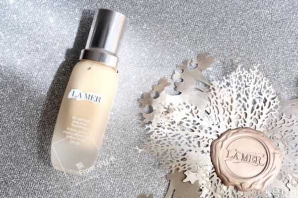 海蓝之谜粉底液适合什么肤质?海蓝之谜粉底液适合油皮吗 海蓝之谜粉底液适合什么肤质?海蓝之谜粉底液适合油皮吗