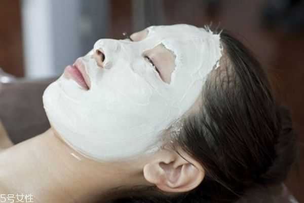 敏感肌肤自制补水面膜