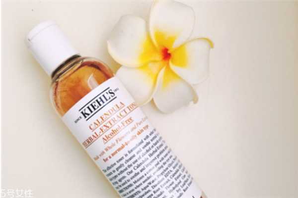 科颜氏金盏花水搭配什么乳液