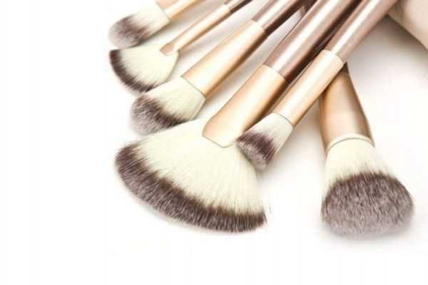 化妆刷放在哪里晾干比较好？化妆刷洗后不蓬松怎么办