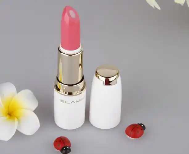 唇膏能修善唇部裂纹吗