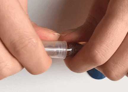 安瓶精华液的正确用法 安瓶精华液的正确用法