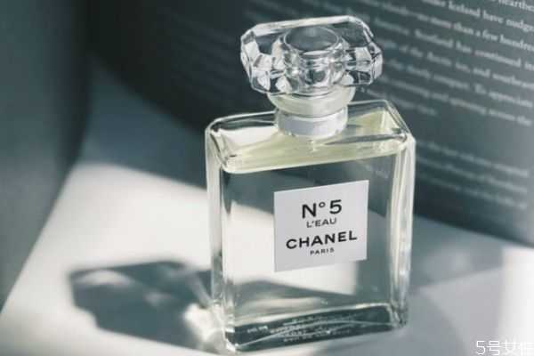 香奈儿5号哪款最好闻最火？