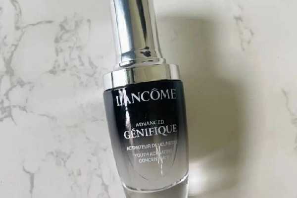 兰蔻精华液和雅诗兰黛精华液哪个好用