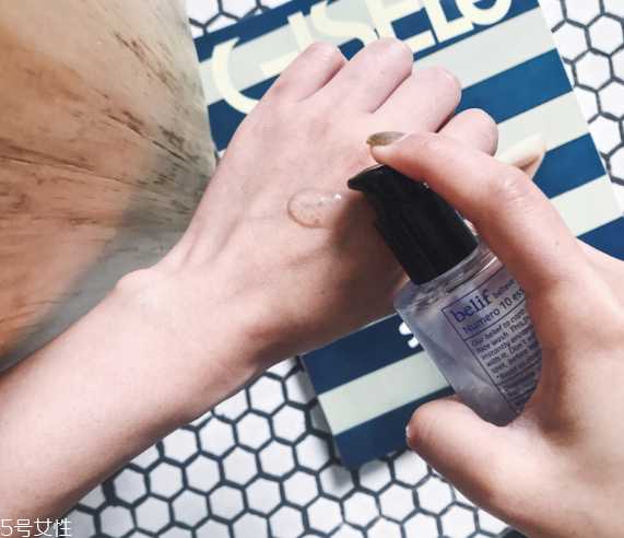 精华啫喱适合什么肤质