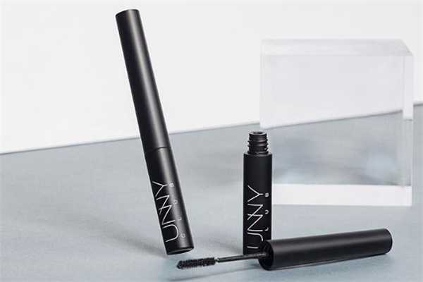 unny睫毛膏怎么样？unny睫毛膏纤长的还是卷翘的好