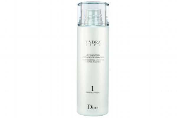 用完化妆水还用爽肤水吗 化妆水和水乳先后顺序