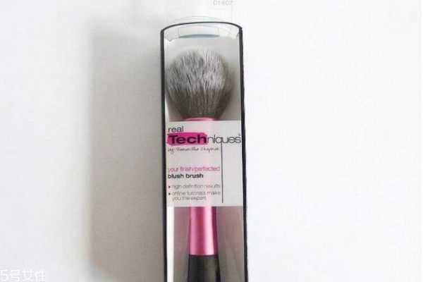 什么牌子的腮红刷好？好用的腮红刷推荐