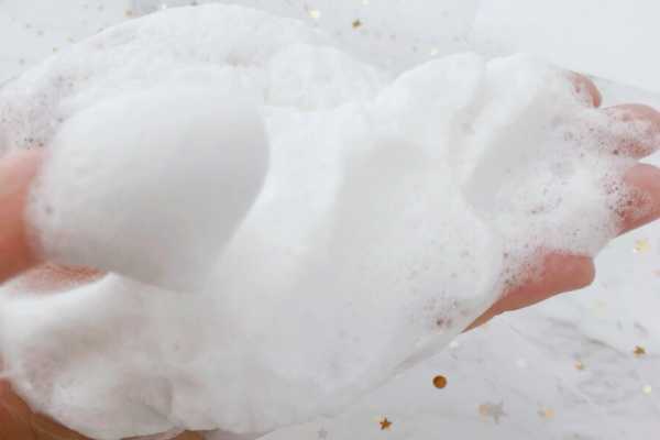 悦诗风吟绿茶洗面奶适合油皮吗 悦诗风吟绿茶洗面奶适合油皮吗