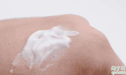 法尔曼幸福面膜一定要搭配生命水吗?法尔曼幸福面膜能过夜吗 法尔曼幸福面膜一定要搭配生命水吗?法尔曼幸福面膜能过夜吗