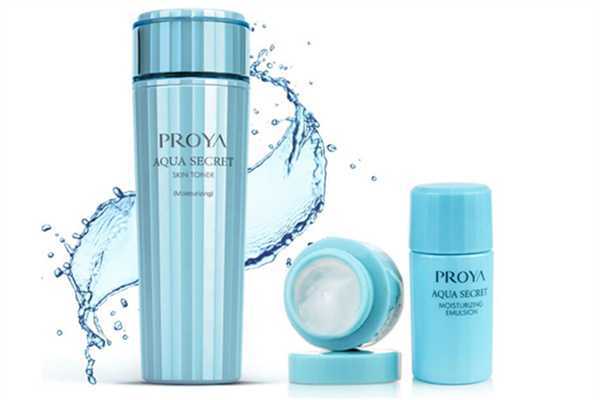 保湿水和爽肤水是一样的吗?保湿水和爽肤水先后顺序 保湿水和爽肤水是一样的吗?保湿水和爽肤水先后顺序