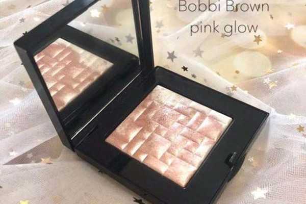 bobbi brown五花肉高光好用吗?bobbi brown五花肉高光细腻吗 bobbi brown五花肉高光好用吗?bobbi brown五花肉高光细腻吗